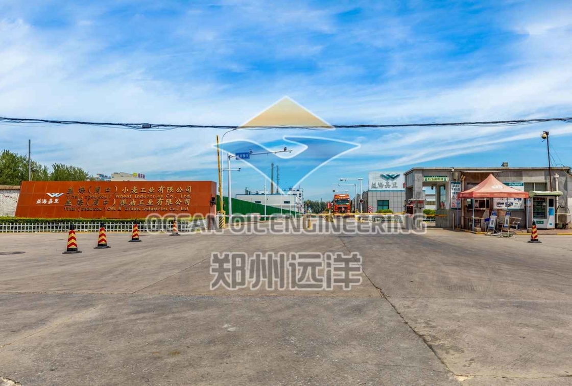 효율적인 콜드 프레스 머신 오일 온도 50-200C PLC 제어 30-150KW